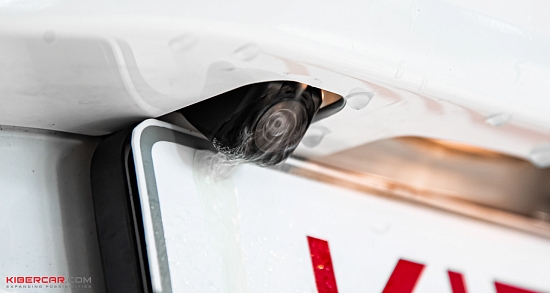 Mitsubishi Outlander: установка омывателя камеры заднего