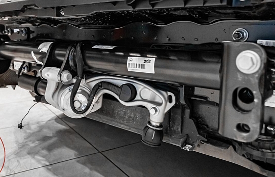 Mercedes-Benz GLE: установка электрического выдвижного фаркопа