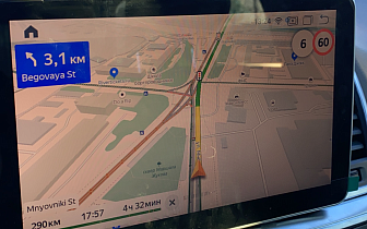 Владелец Mercedes-Benz M-Класс о замене головного устройства