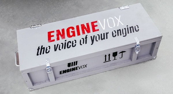 Установка выхлопной системы ENGINEVOX в Land Rover