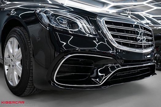 Установка обвеса и замена фар на Mercedes-Benz S-Класс W222