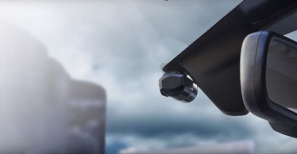 Скрытая установка радар-детектора NEOLINE в Mercedes-Benz R-Класс