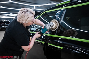 Профессиональная полировка и керамическое покрытие на Kia Carnival