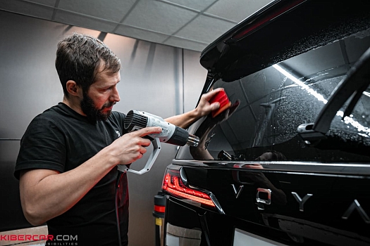 Voyah Dream: керамика салона и тонировка задней полусферы пленкой